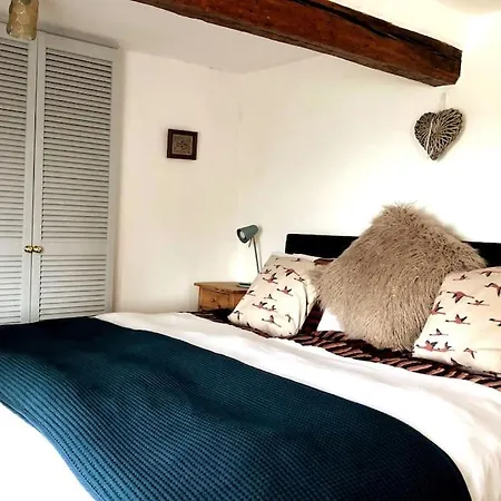 Cosy 3 Bed Near 3 Peaks - Log Burner & Aga * Bentham