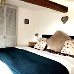 Cosy 3 Bed Near 3 Peaks - Log Burner & Aga * Bentham